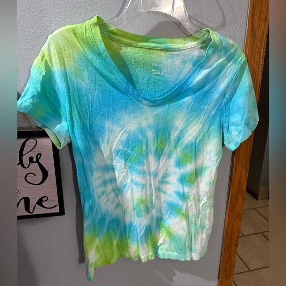 A New Day Blue Green Tie Dye Vneck Crop Top Size Small - Picture 1 of 3